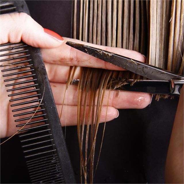 Todo tipo de tratamientos capilares en Fene